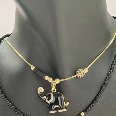 Cadena Elefante Negro