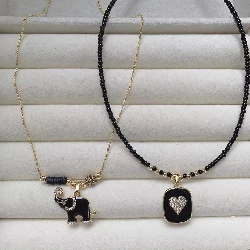 Cadena Elefante Negro