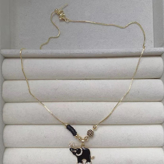 Cadena Elefante Negro